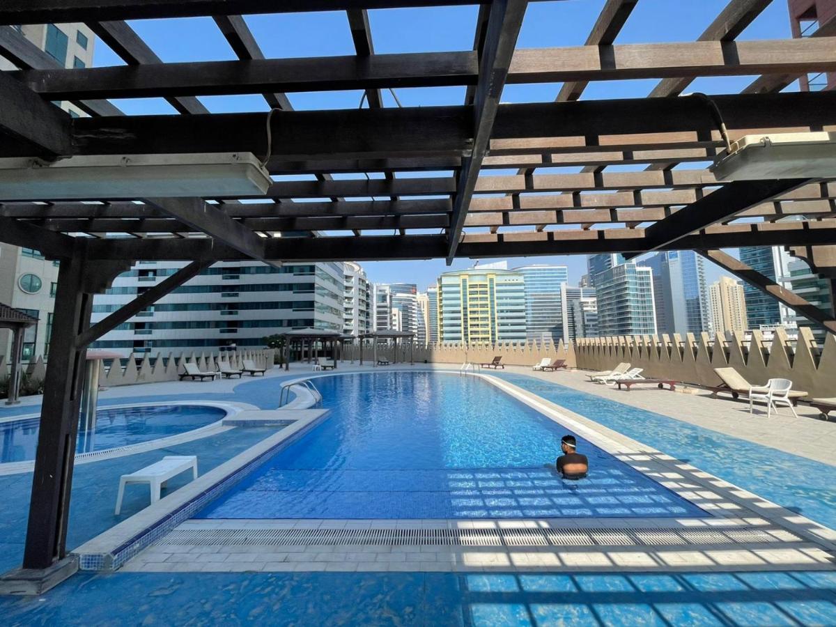 A Pousada Dubai Backpackers Exterior foto